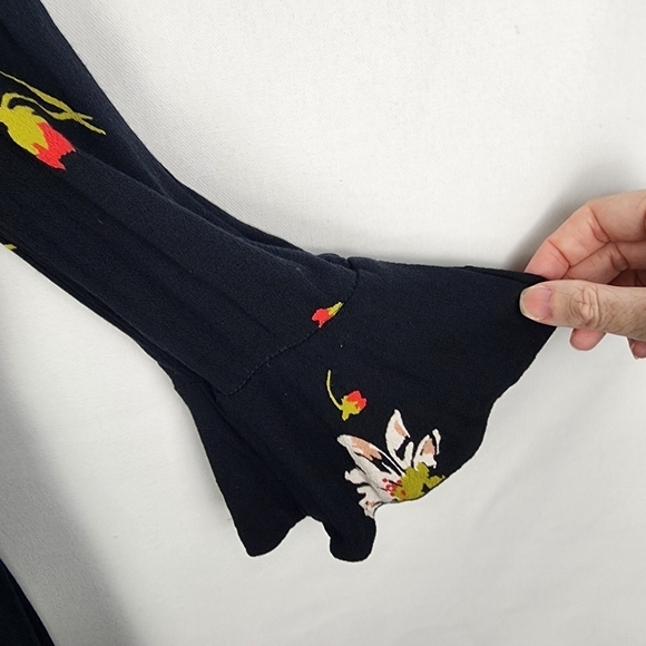 Free People Time On My Side Mini Bell Sleeve Tea Wrap Dress Size XS Boho Cottage - Picture 5 of 8